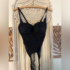 Victoria’s Secret Beaded Lace Bustier Mesh Corset Push Up Bra Top 36B Lingerie